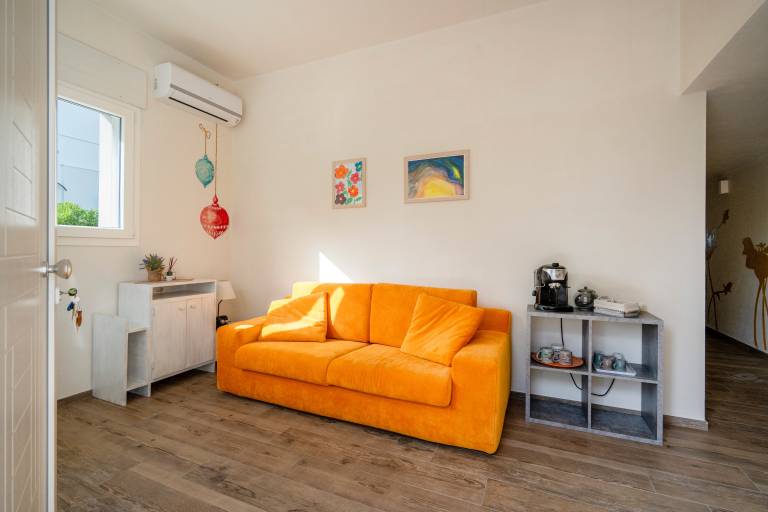 Holiday Apartment "Gufo Di Mare - Giallo" with Sea View, Private Terrace — photo 3