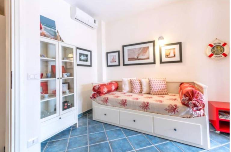 Apartment 'Residence Le Cenate Ship In' with Private Terrace, Wi-Fi and Air Conditioning — photo 2