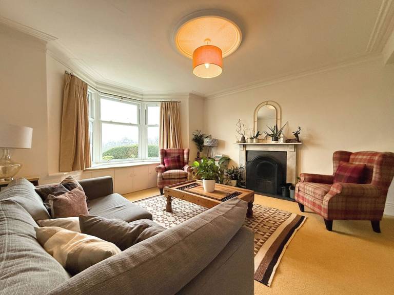 House  Dronfield
