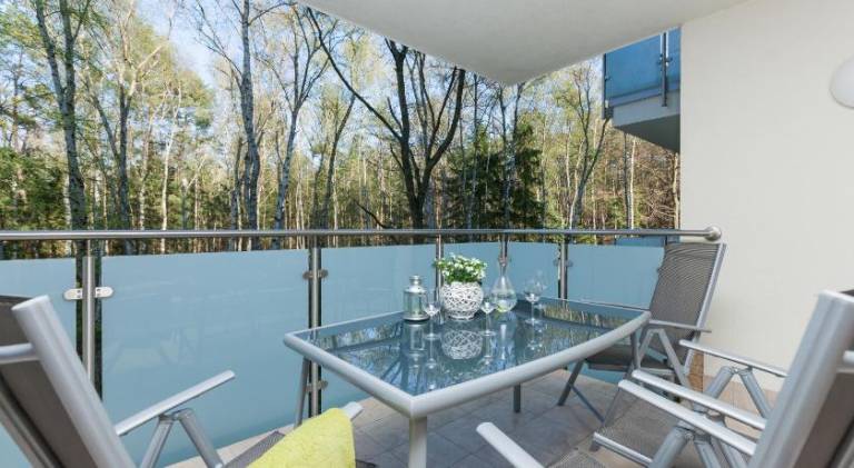 Rental apartment with pool & patio — photo 4