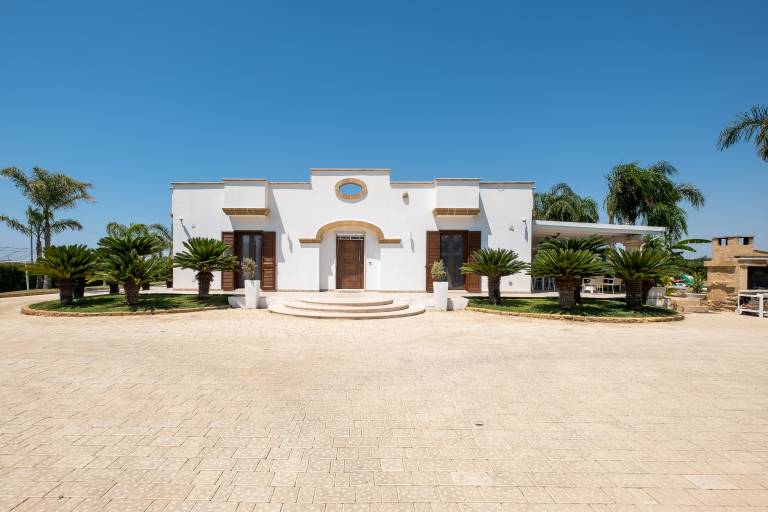 Pet-Friendly Villa Perla Salentina with Private Pool, Garden, Terrace & Wi-Fi — photo 4