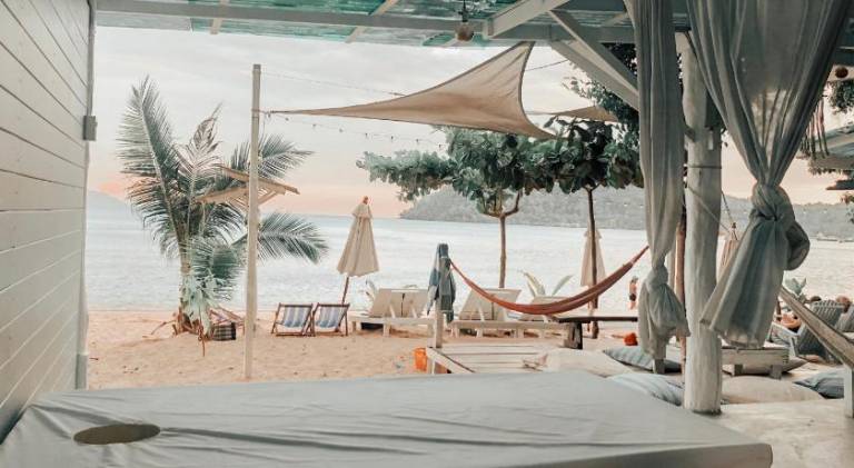 Indie Beach Bungalows