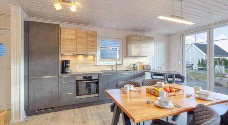 House with 2 rooms for 4 persons — photo 4