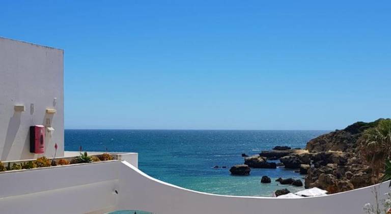 Oura Ocean Front — photo 3