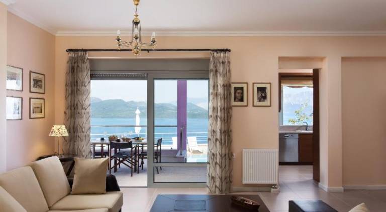 Fully equipped big villa with terrace, private pool & barbecue | Suitable for remote work | Pet-friendly — photo 2