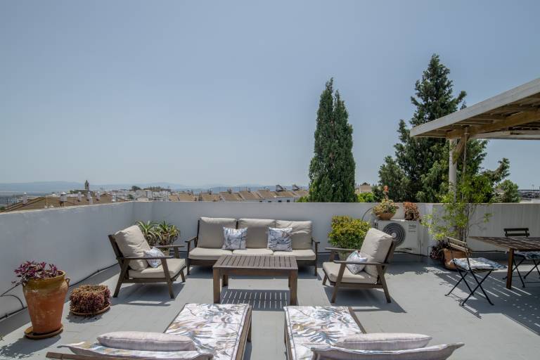 Fully equipped vacation home with fast internet, barbeque & patio | City view | Dogs allowed in Vejer de la Frontera