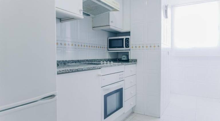 Rental apartment with terrace, private pool & garden | Close to the beach | Dogs allowed — photo 5