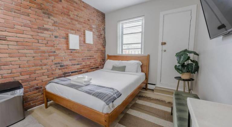Pleasant holiday apartment | Pets are welcome in Cambridge, MA