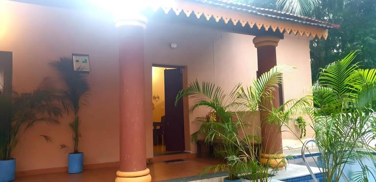 Heritage with private Pool few mins drive to Baga — photo 3
