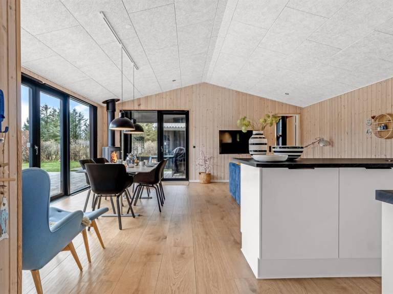 House with patio & barbecue in Lokken