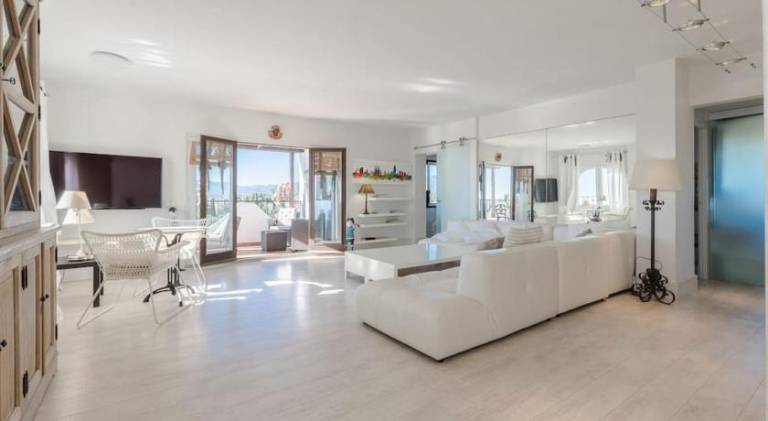 Rental apartment with terrace in Cambrils