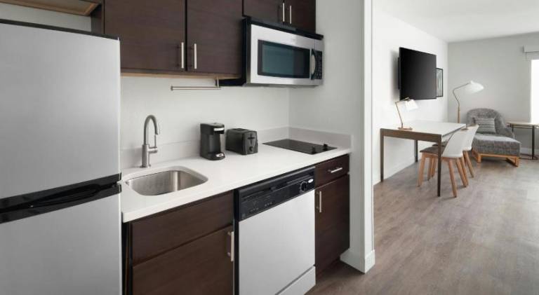 TownePlace Suites by Marriott Wilmington/Wrightsville Beach — photo 2