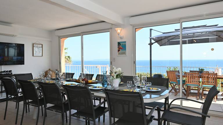 Child-friendly nice house with garden, barbeque & private pool | Water view | Beach nearby | Suitable for remote work | Pet-friendly — photo 4