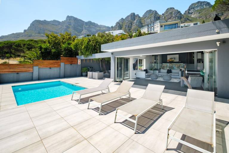 Villa  Bakoven