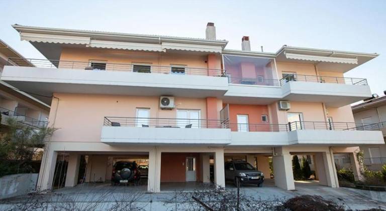 Apartment with 2 rooms for 5 persons — photo 2