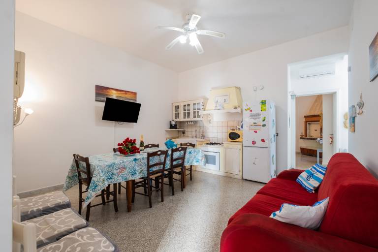 House with barbeque, fast internet & patio | Sea view | Close to the beach | Pet-friendly — photo 5