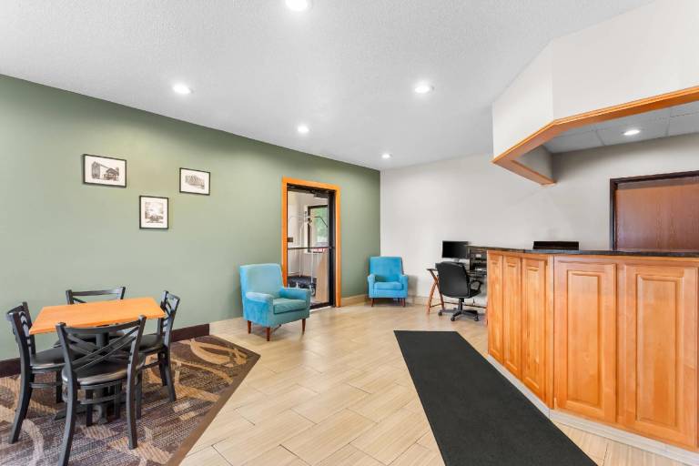 Quality Inn Beloit — photo 4