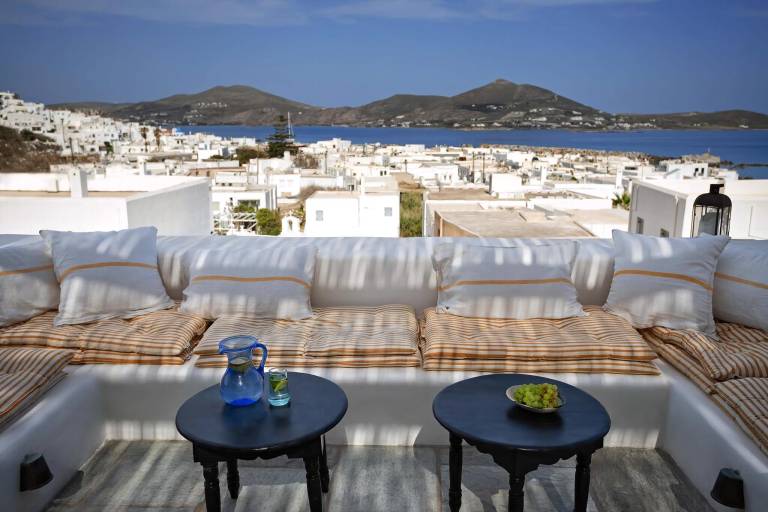 Vila Paros