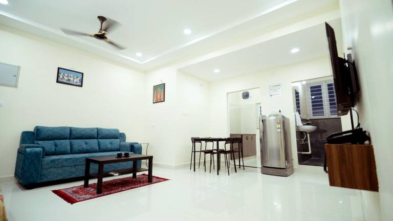 Apartment Varathraj Nagar