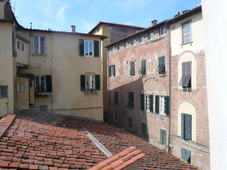 Apartment Lucca