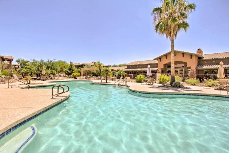 Condo  Estates At Scottsdale Ranch