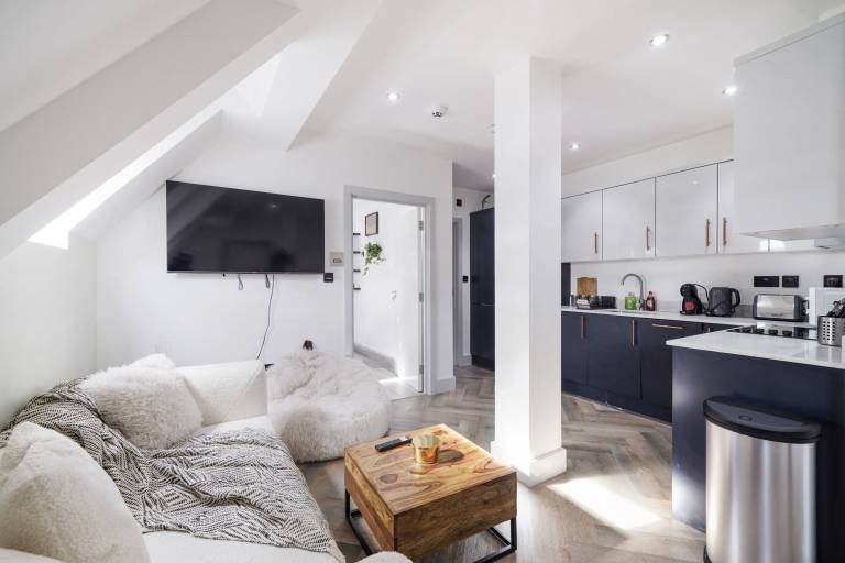 Apartment Romford
