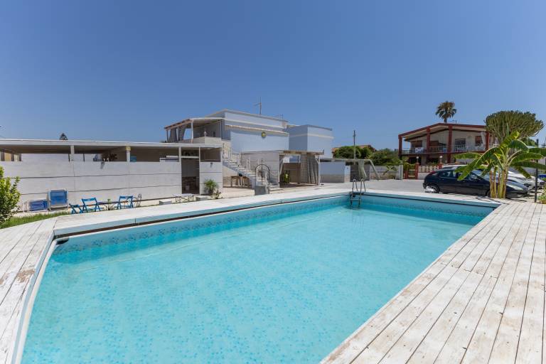 Apartment 'Corallo In Oasi Del Mare' with Sea View and Wi-Fi — photo 2