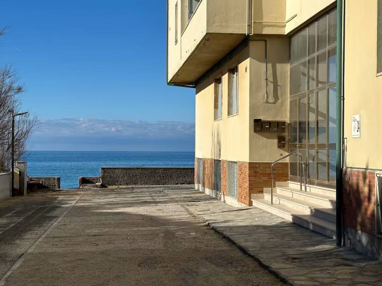 Nido sul Mare accesso diretto alla spiaggia