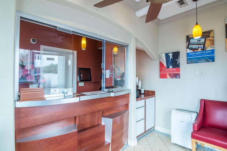 Motel 6 Norwalk, CA — photo 4