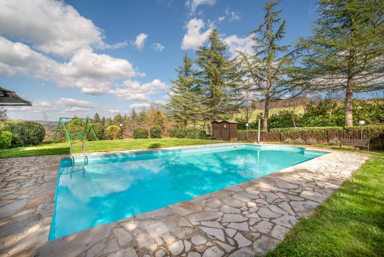 Pleasant house with fast internet, pool & grill | Garden view | Pets are welcome in Umbertide