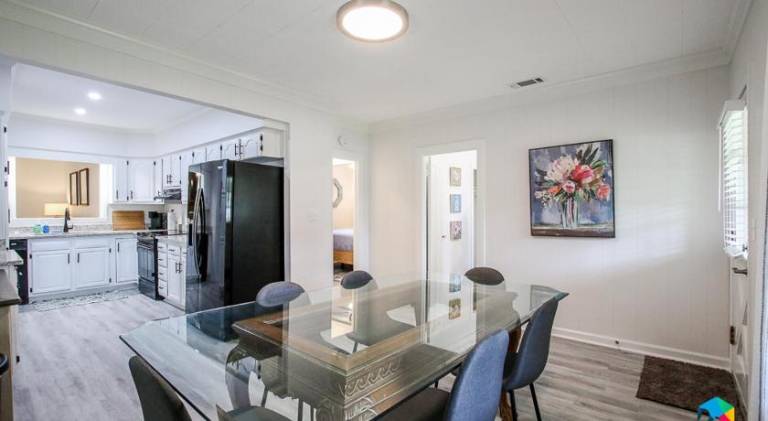 Lovely house | Pets are welcome in Richmond Hill, GA