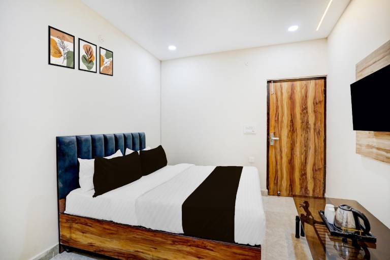 Super Collection O Karkardooma Court Metro Station Formerly Hotel Lotus