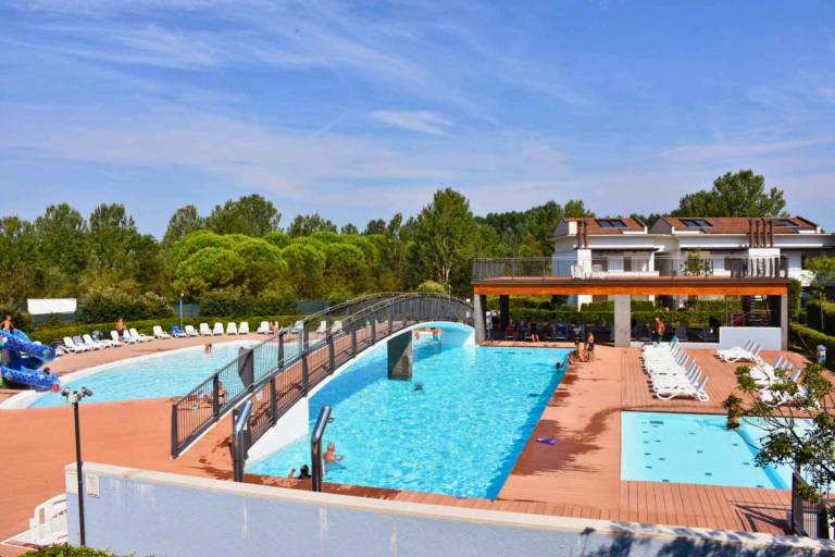 Ferienwohnung mit Pool in Bibione, Adriaküste (Venetien) f&uuml;r max. 8 Personen