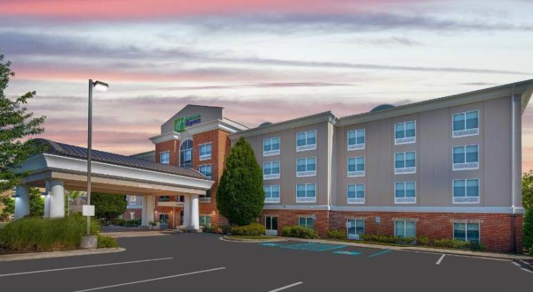 Holiday Inn Express Hotel & Suites Ooltewah Springs - Chattanooga By IHG — photo 5
