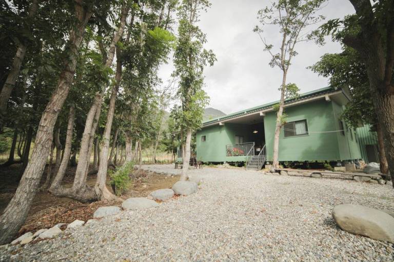 House with yard | Suitable for remote work | Pet-friendly — photo 5