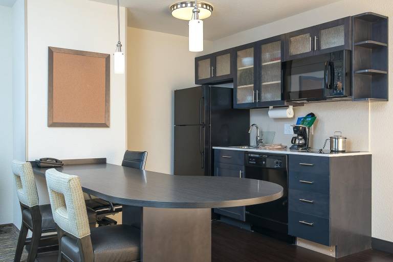Candlewood Suites Bloomington By IHG — photo 3