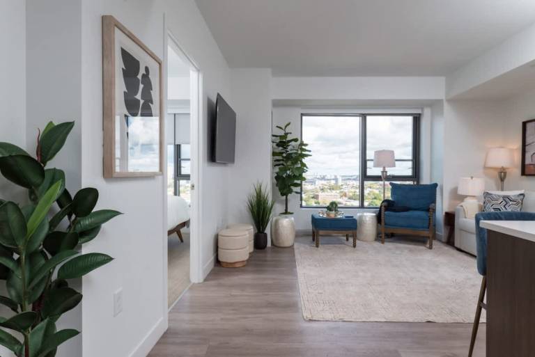Rental apartment with private pool in Cambridge, MA