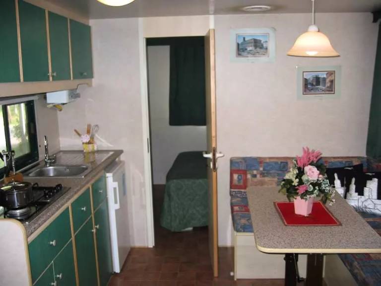 Beautiful mobile home with terrace, jacuzzi & grill | Next to the beach | Pets are welcome — photo 5