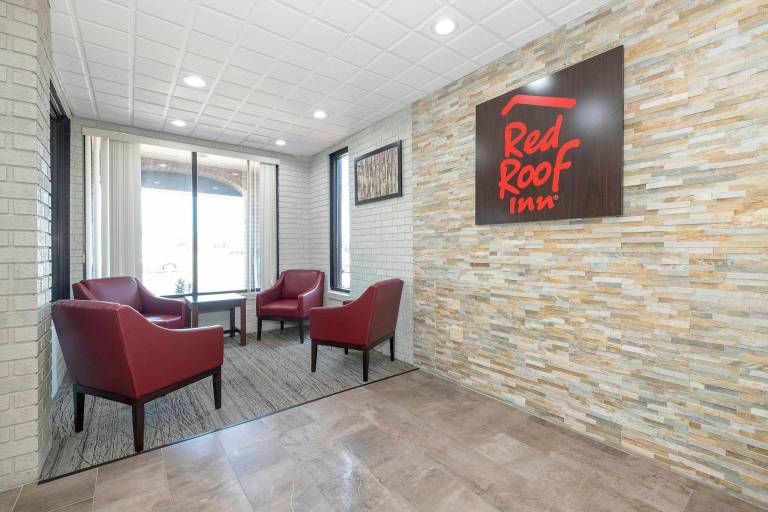 Red Roof Inn Roanoke Rapids — photo 3