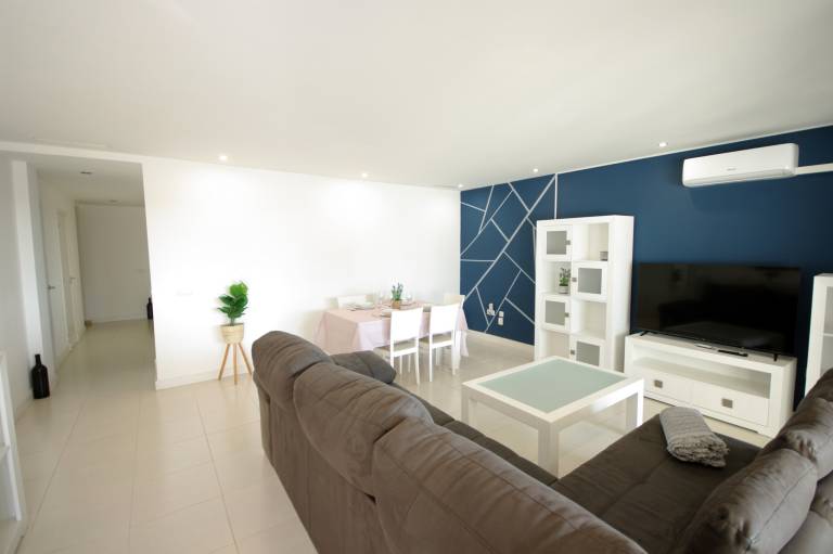 Apartment with terrace & pool | Next to the beach | Pets are welcome in Tarifa