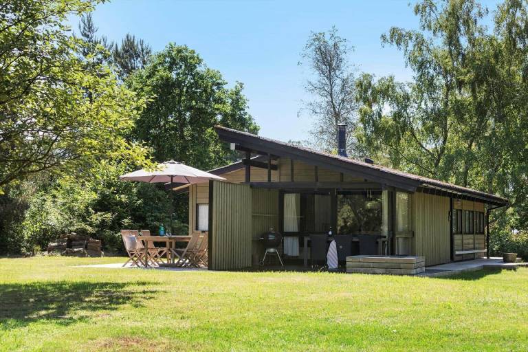House with terrace & BBQ — photo 4