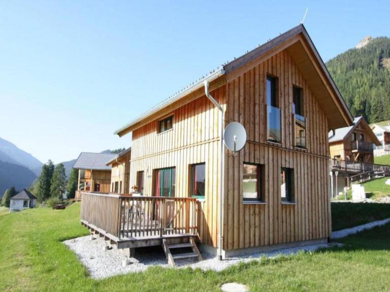 Chalet direkt an der Piste mit Sauna und Hot Tub