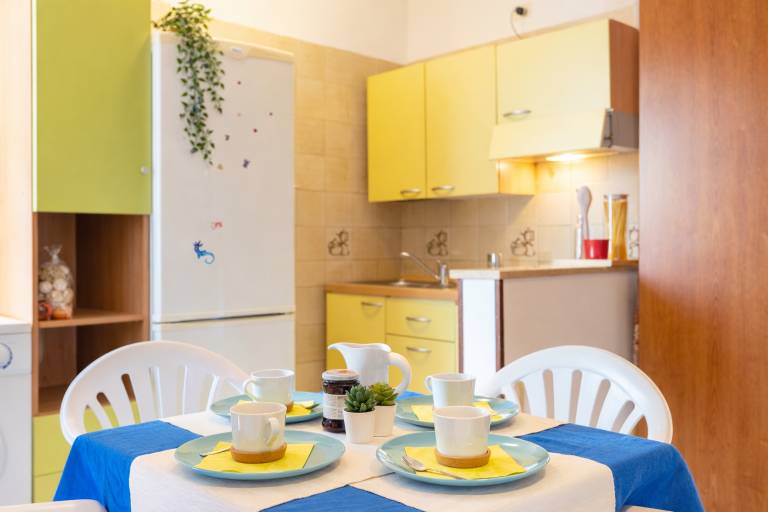 Family-oriented holiday apartment with garden | Next to the beach | Dogs allowed — photo 3