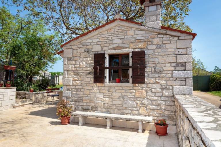 Ferienwohnung  Kurili