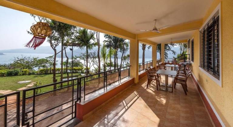 Bungalow with BBQ, garden & terrace | Water view | Suitable for remote work — photo 3