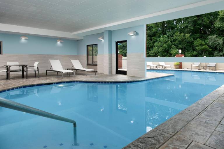 Holiday Inn Express & Suites Knoxville-Clinton By IHG — photo 2