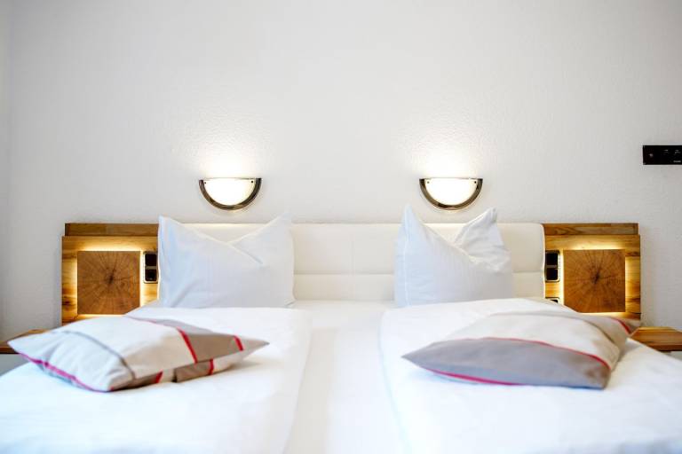 Komfortables und vielseitiges Zimmer –Perfekt für Erholung, Arbeit und Austausch — photo 4