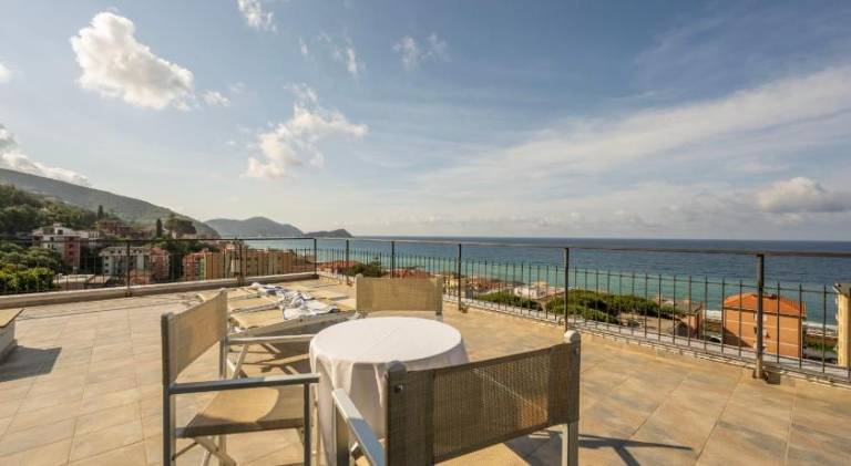 Hotel Mediterraneo — photo 3