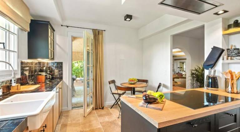 Ample villa with pool | Pet-friendly — photo 5