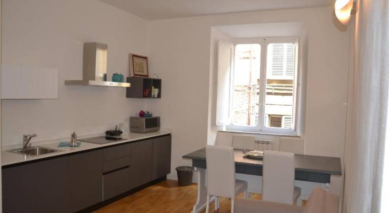Apartment | Near Piazza del Campo — photo 2